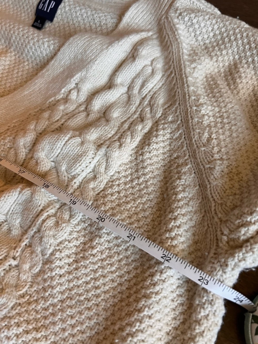 GAP Women's Large Cream Cable Knit Button-Front Chunky Cardigan Cottagecore - Picture 9 of 10